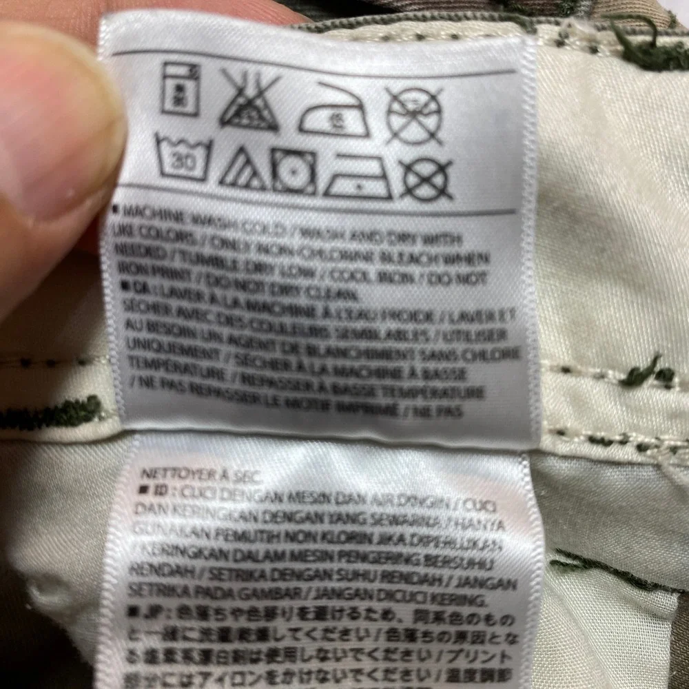 Old Navy Cargo Shorts Mens 38 Green Camo Woodland Utility Multi Pocket